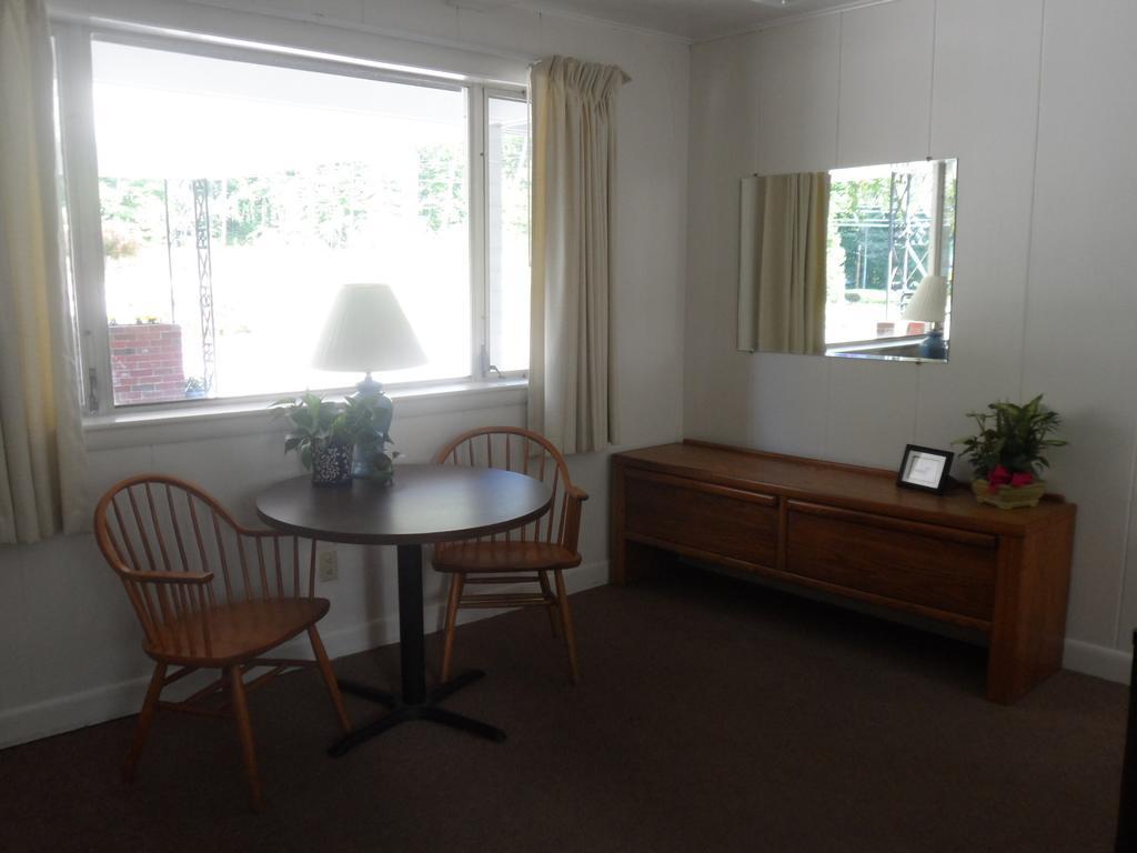 Holderness White Oak Motel & Cottages חדר תמונה